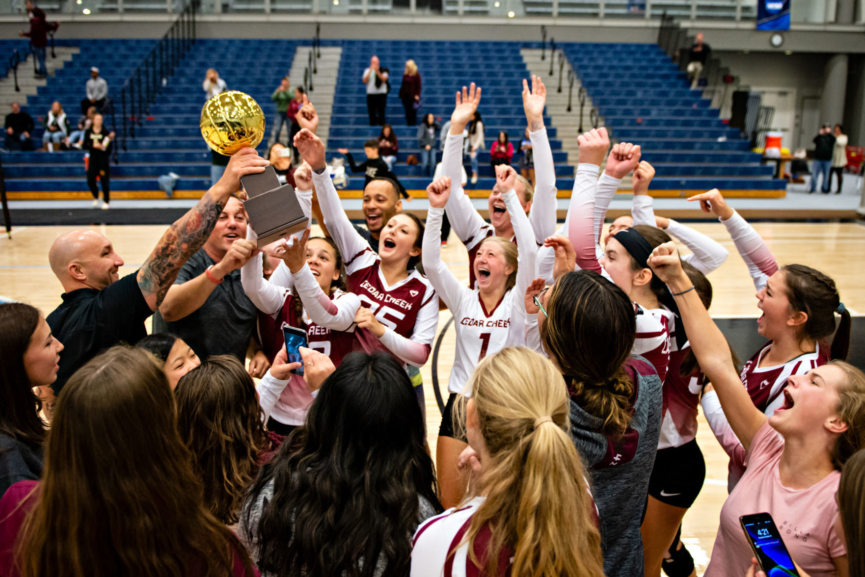 102019_spt_calvolleyball